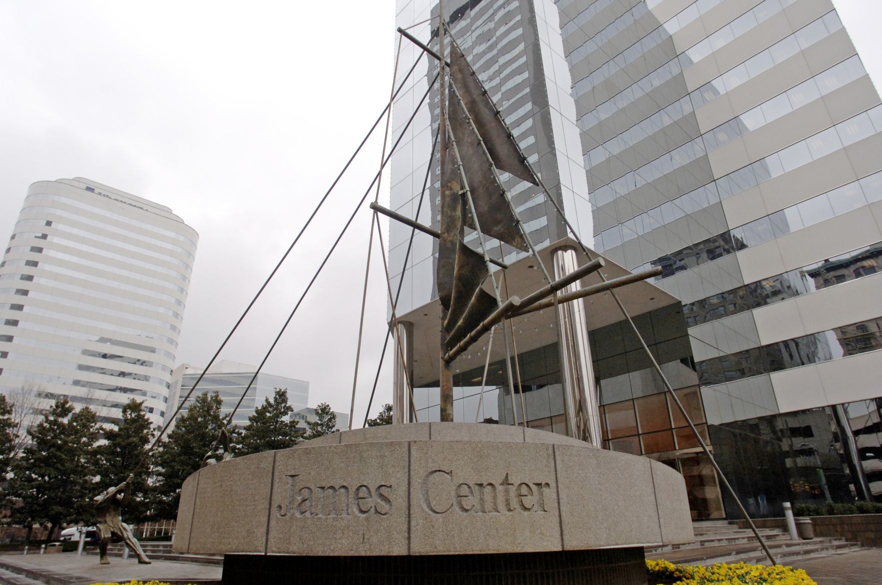 One James Center -- 285 feet